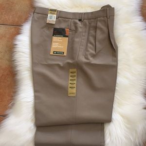 NWT - Dockers premium appeared cuff pants